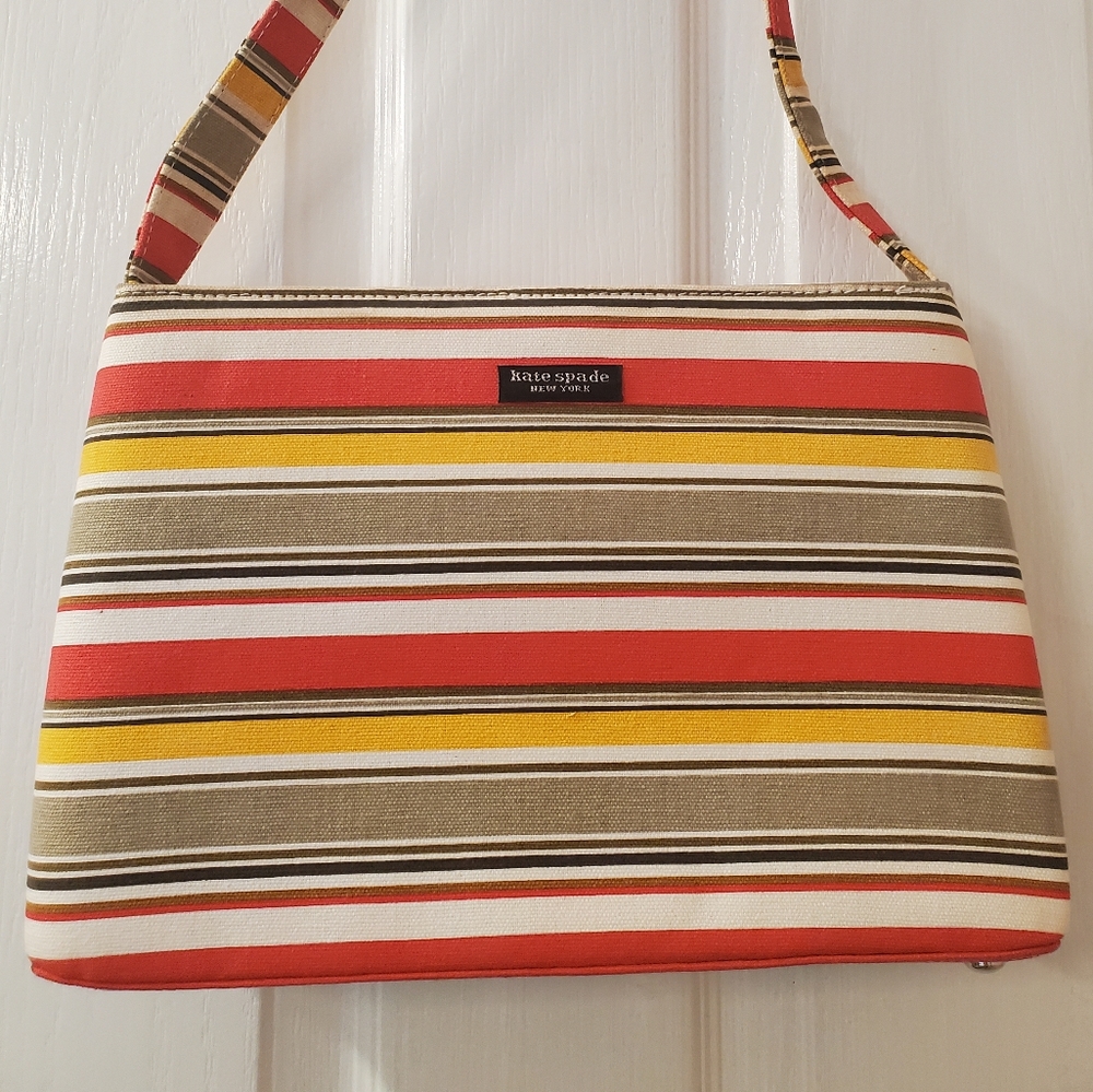 🆕 Adorable NWOT Kate Spade Handbag